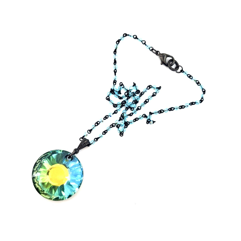 RARE FIND SAHARA ROUND BLUE BIRD CHAIN NECKLACE