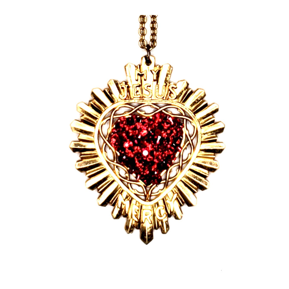 KESHA "PRAYING" VIDEO JULY 2017