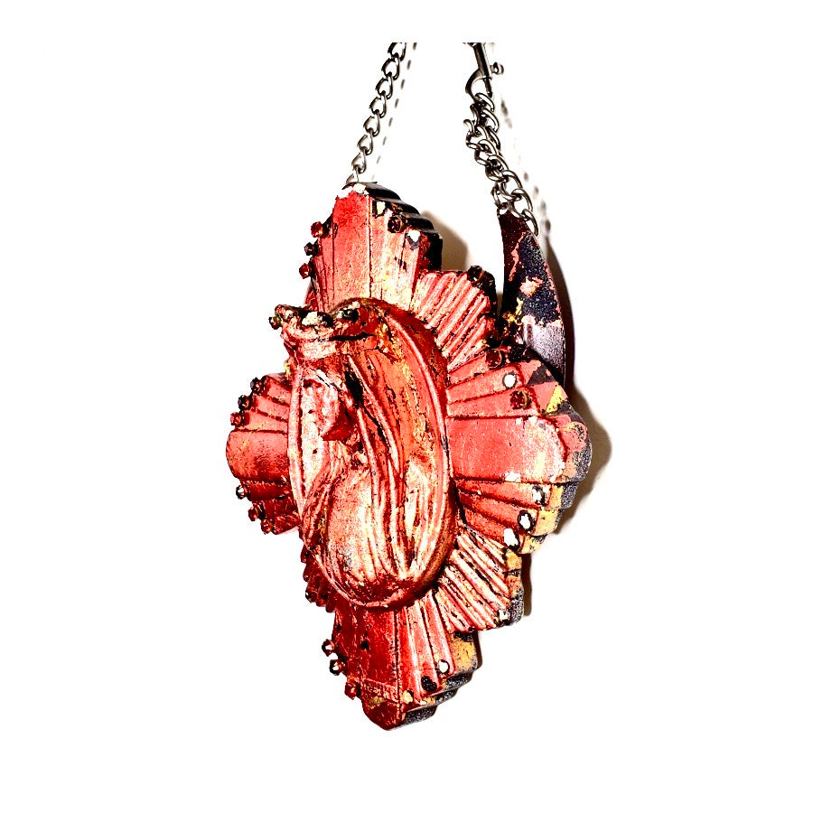 BLOODY MARY NECKLACE