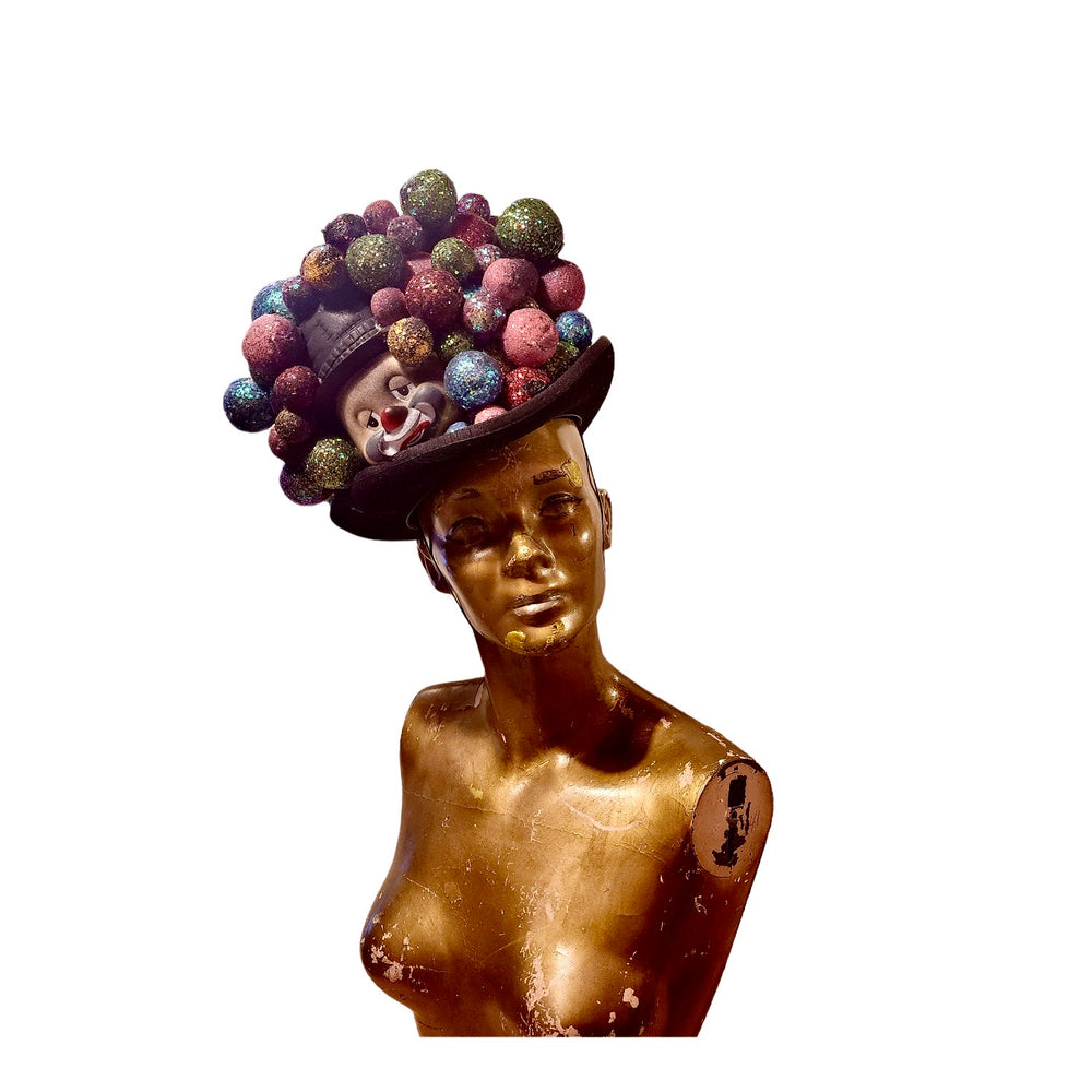 CLOWNY TOP HAT