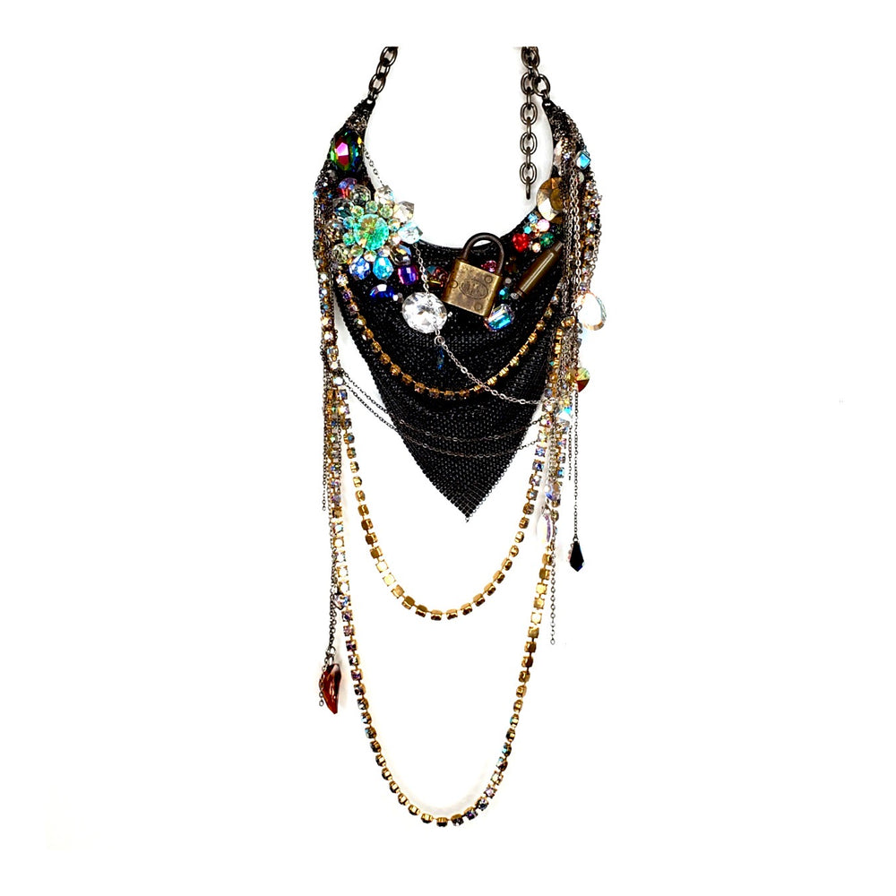 HALSTON LOCK NECKLACE