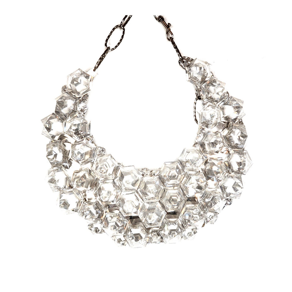 L'OFFICIEL MALAYSIA AUGUST 2016