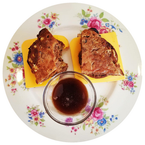 SAUSAGE CHEESE MAPLE PECAN PANCAKE SANDWICH + SPICY VANILLA CINNAMON MAPLE SYRUP