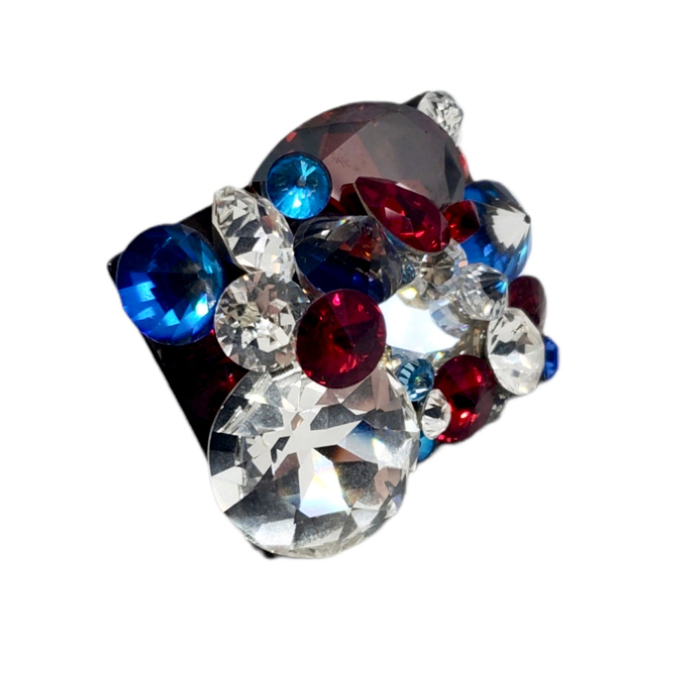 AMERICAN WOMAN SQUARE RING