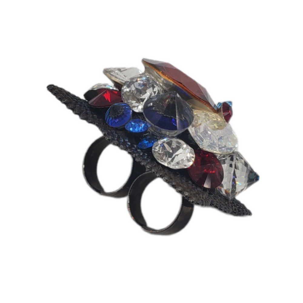 AMERICAN WOMAN ROYAL RING