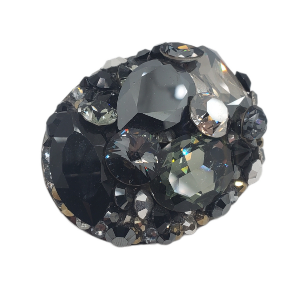 BLACK CAVIAR DIVINE RING