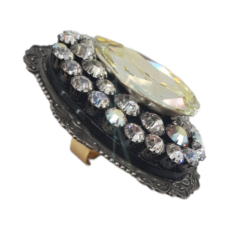 HONEY BUTTER COCKTAIL DROP RING