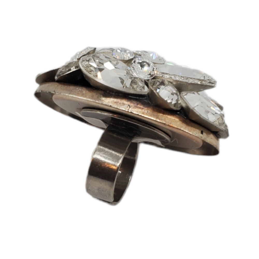 SCANDALOUS COCKTAIL RING