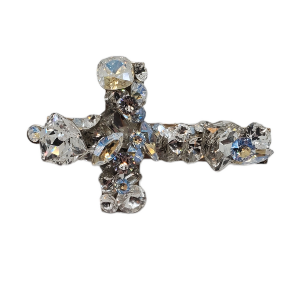 SCANDALOUS CROSS RING