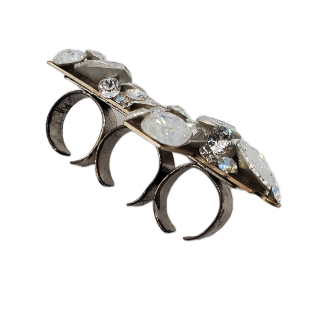 SCANDALOUS CROSS RING