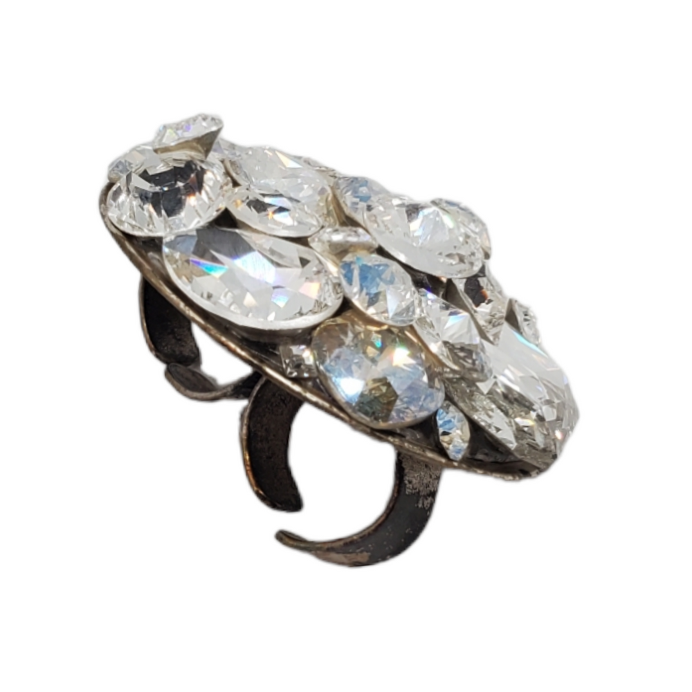 SCANDALOUS BULLSEYE RING