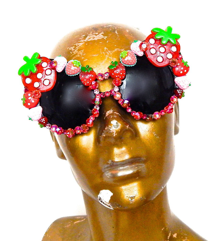 STRAWBERRY BLONDE FOXY GLASSES