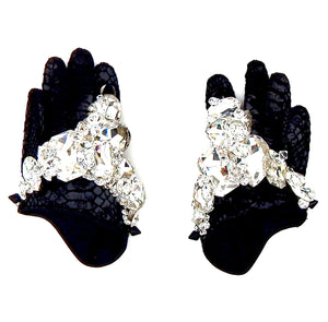SCANDALOUS SNAKE GLOVES