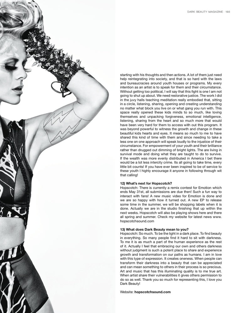 DARK BEAUTY MAGAZINE