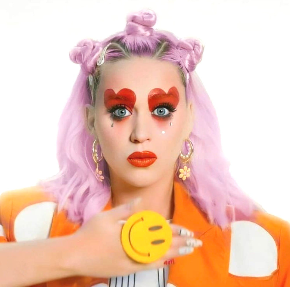 KATY PERRY "SMILE" VIDEO