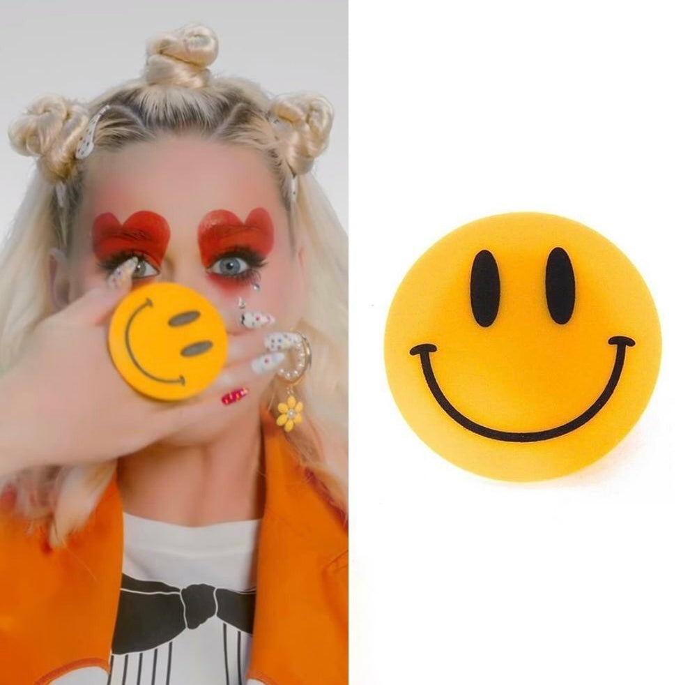 KATY PERRY "SMILE" VIDEO