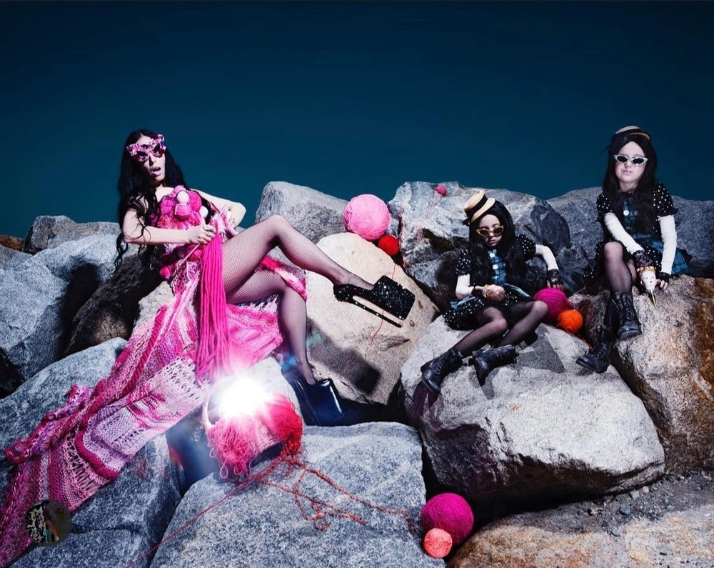 B. ÅKERLUND X ÅKERLUND TWINS