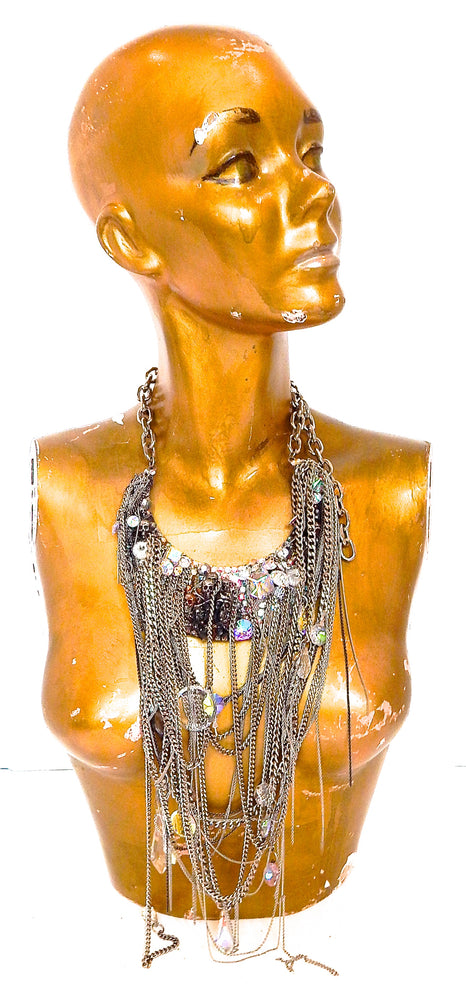 MERMAID SKULLY NECKLACE