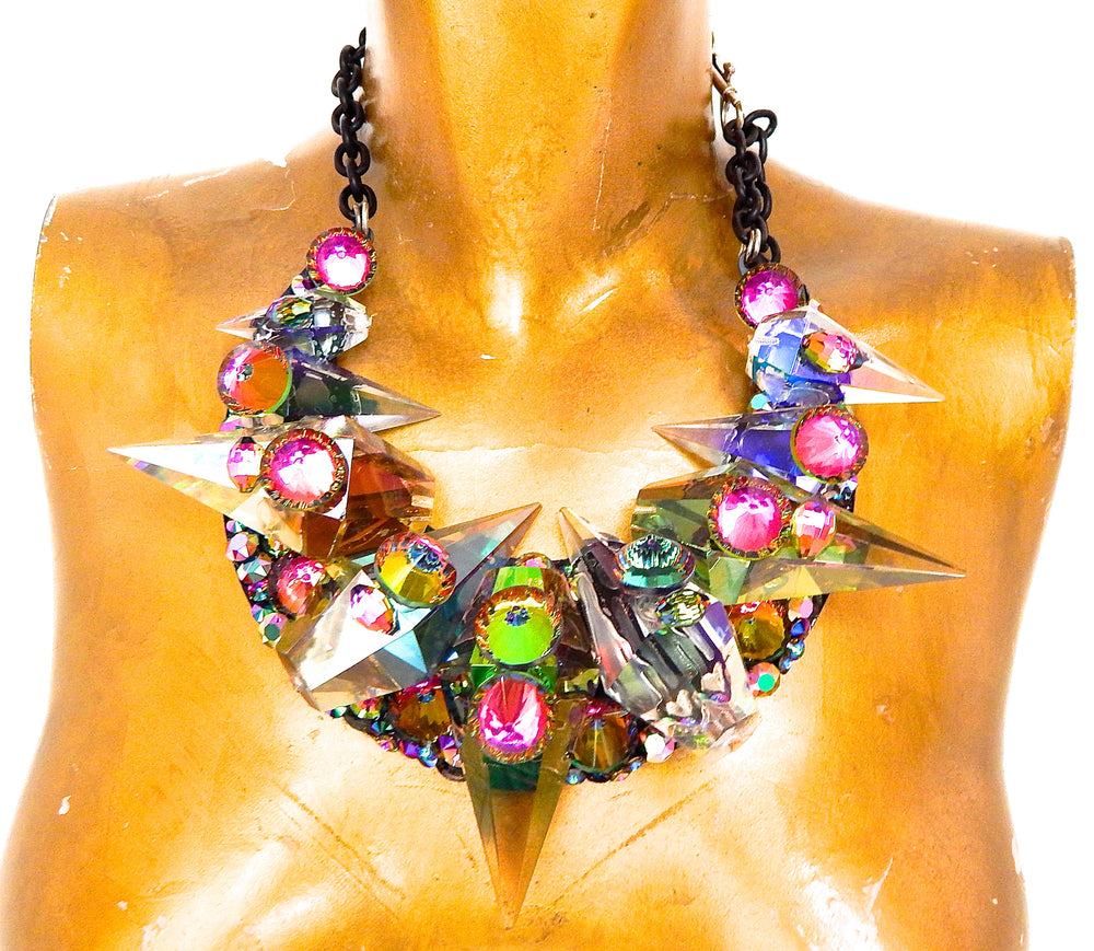 VOLCANO NINJA NECKLACE