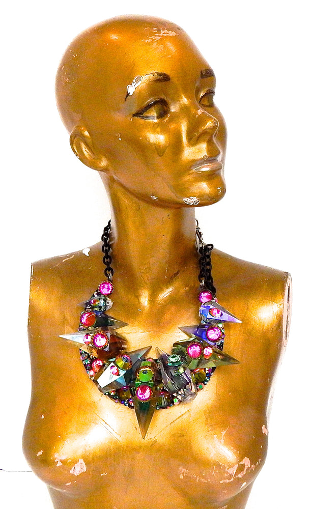 VOLCANO NINJA NECKLACE