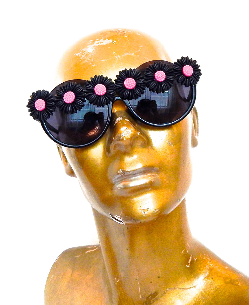 WICKED GARDEN PEEKABOO GLASSES