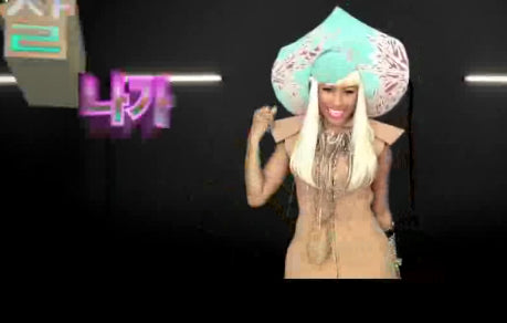 NICKI MINAJ "CHECK IT OUT" VIDEO