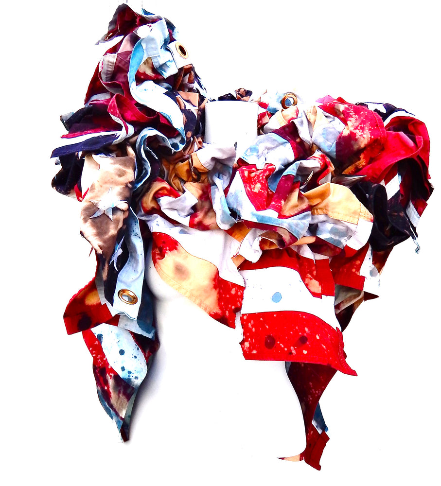 AMERICAN WOMAN RUFFLED CAPE