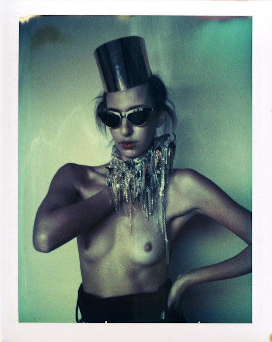 METAL PEARL BONE APRIL 2012