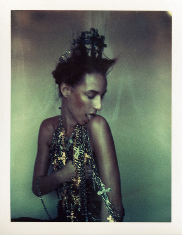 METAL PEARL BONE APRIL 2012